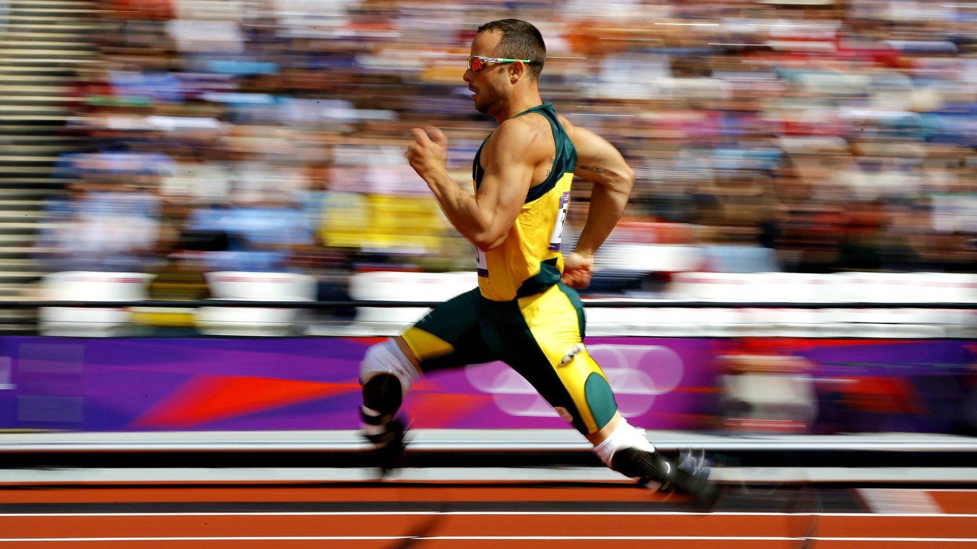 女子接力美队续写辉煌,美国女子接力队重赛